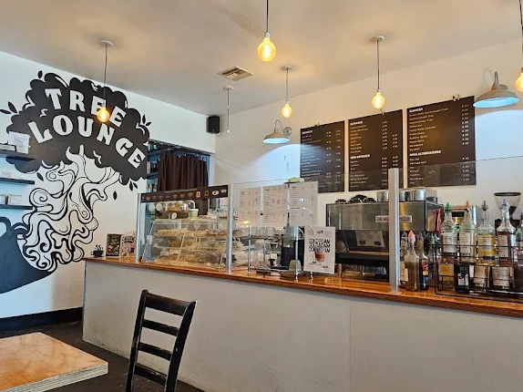 Tree Lounge Coffee interior, Camarillo